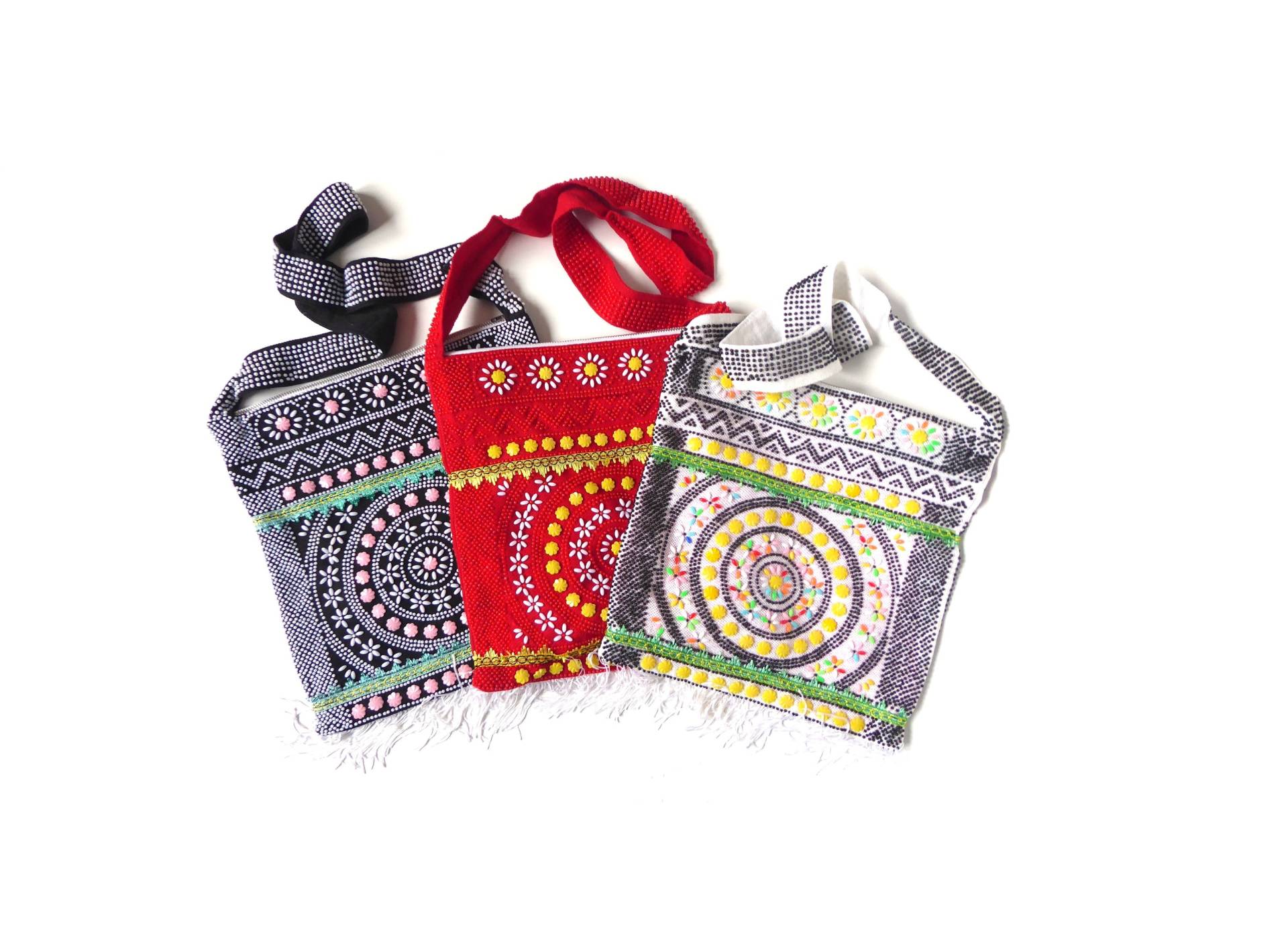 70Er Schultertasche "You Remind Me" Fransen Auswahl von VintageGoodsLovers