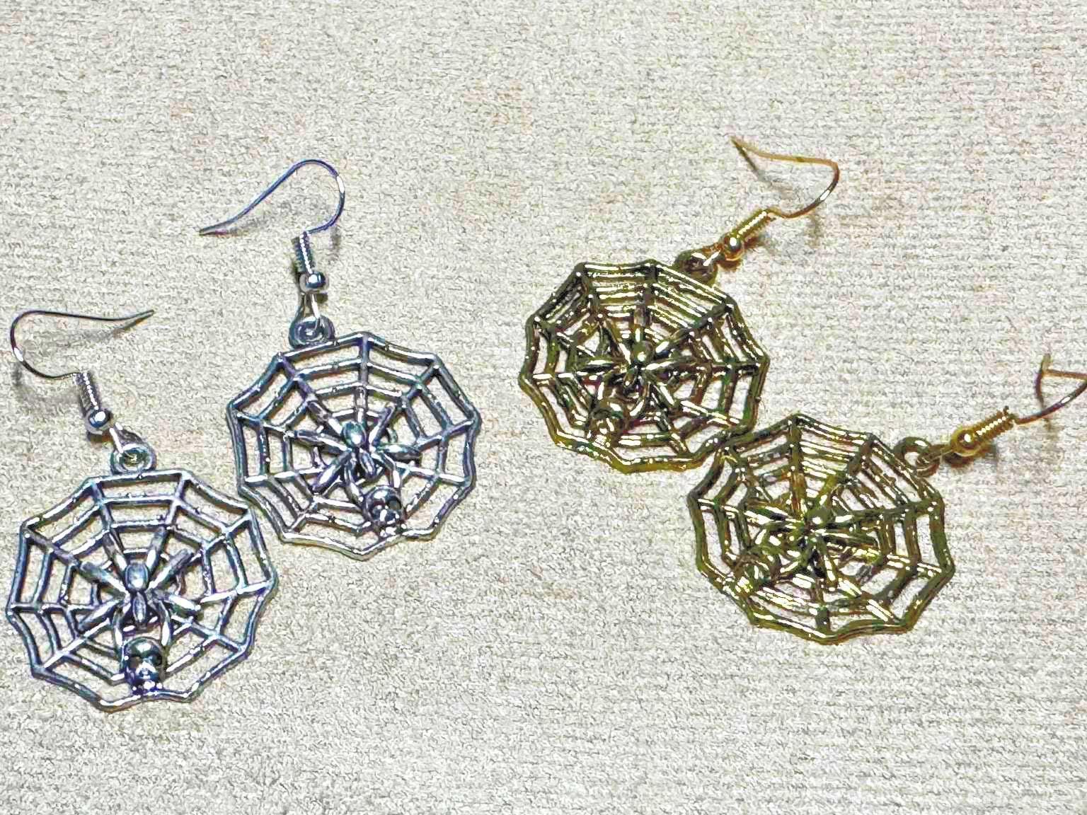 Verkauf Spinnennetz Baumelnde Ohrringe | Mittwochs Spinnwebenzauber Halloween Cosplay Kostüm Schmuck Verkauf Spinnennetz Baumelnde Ohrringe | Mittwochs Spinnwebenzauber Halloween Cosplay Kostüm Schmuck von VintageHomage