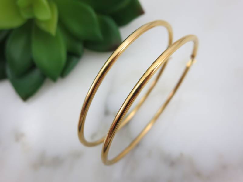 Gold Creolen - Modeschmuck, Vintage Ohrringe Für Damen von VintageInBloom