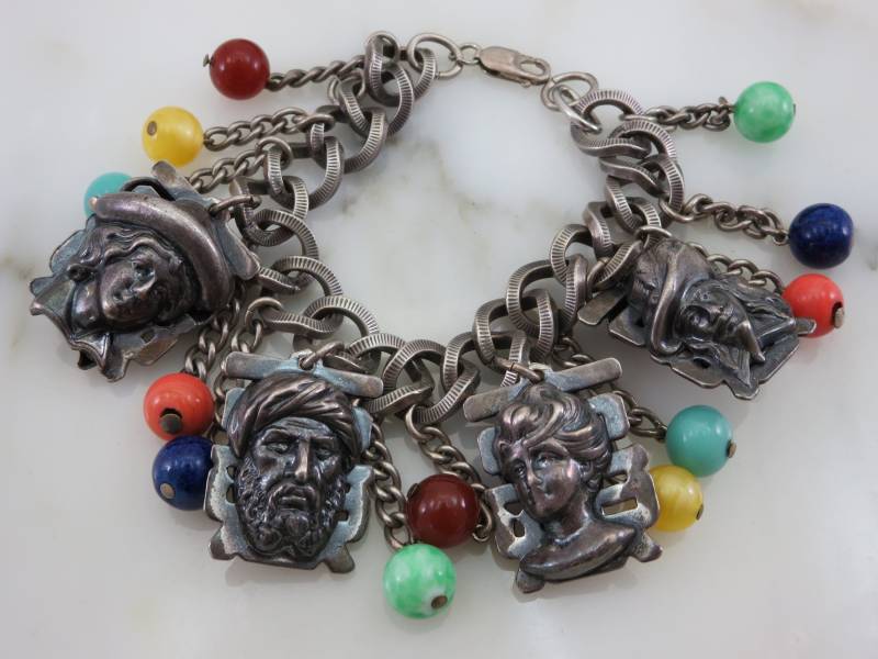 Vintage Napier Puffy Bettelarmband Modeschmuck As Is von VintageInBloom