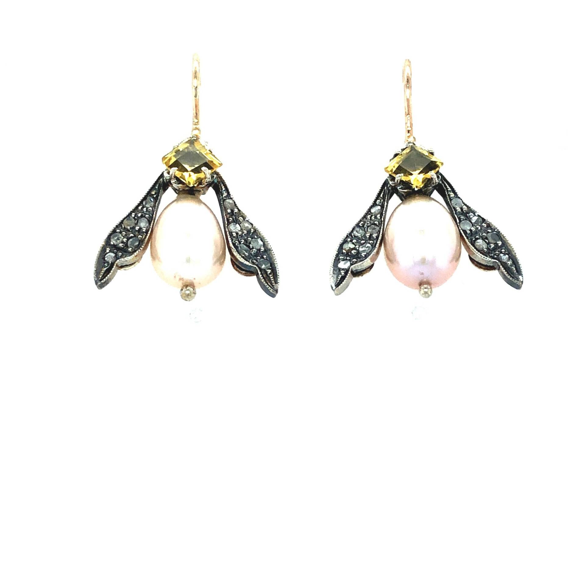 9K Gold Insekt Vintage Ohrringe Mit Topas, Rubin Und Perle 9K Gold Insekt Vintage Ohrringe Mit Topas, Rubin Und Perle von VintageJewelleryCoUK