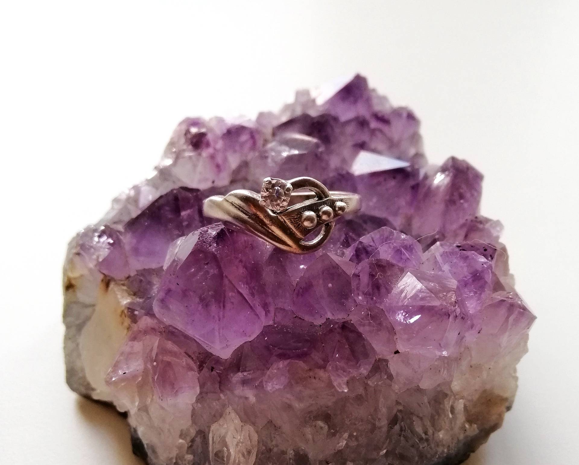 Vintage-Ring Mit Steinen, Multi Stein Ring, Silberring, Sowjet-Ära Diamant-Ring, Zirkon Ring Vintage-Ring Mit Steinen, Multi Stein Ring, Silberring, Sowjet-Ära Diamant-Ring, Zirkon Ring von VintageJewelry27