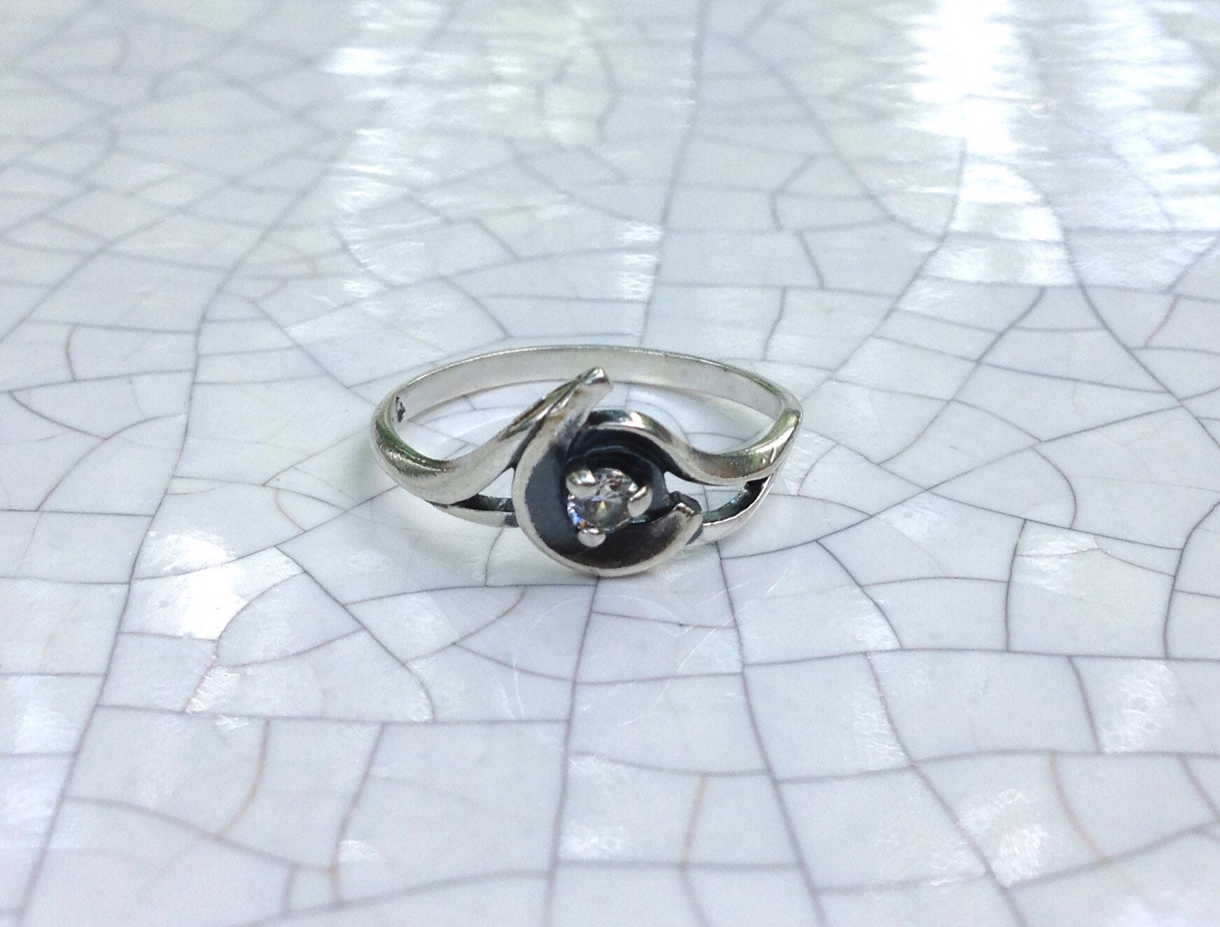 Vintage-Ring Mit Steinen, Multi Stein Ring, Silberring, Sowjet-Ära Diamant-Ring, Zirkon Ring Vintage-Ring Mit Steinen, Multi Stein Ring, Silberring, Sowjet-Ära Diamant-Ring, Zirkon Ring von VintageJewelry27