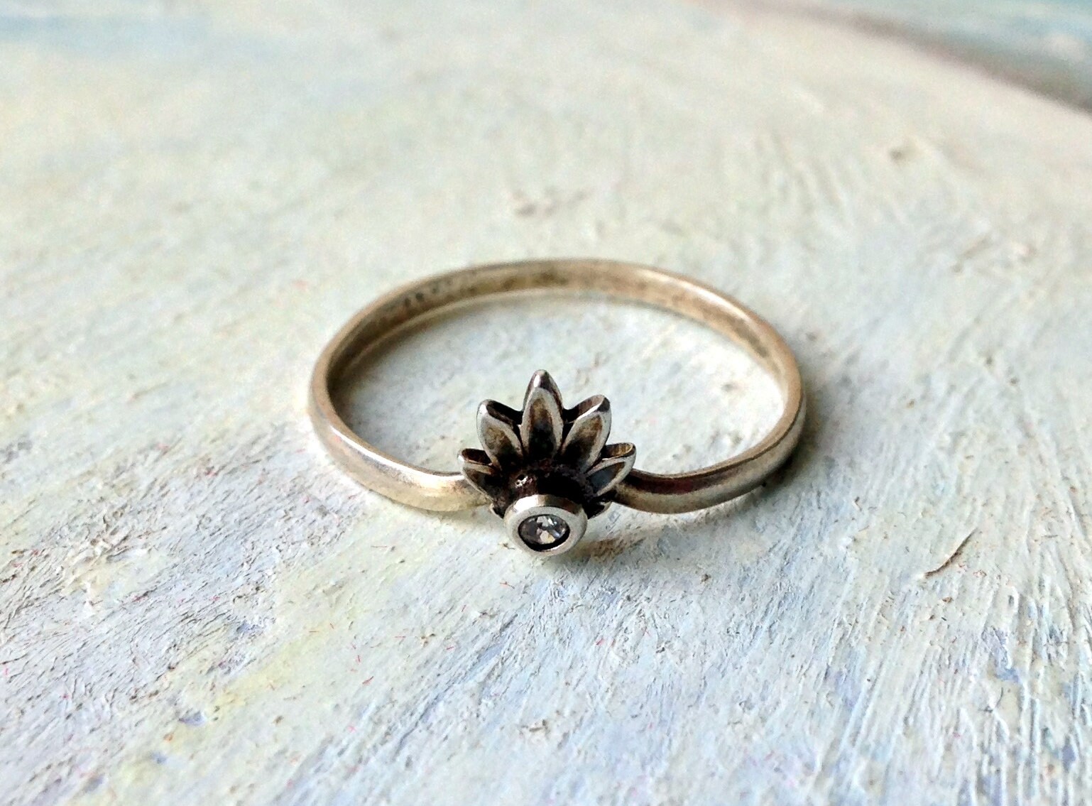 Vintage-Ring Mit Steinen, Multi Stein Ring, Silberring, Sowjet-Ära Diamant-Ring, Zirkon Ring Vintage-Ring Mit Steinen, Multi Stein Ring, Silberring, Sowjet-Ära Diamant-Ring, Zirkon Ring von VintageJewelry27