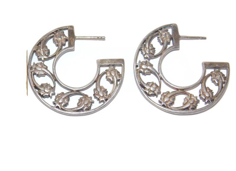 Vintage Sterling Silber Blumen Creolen Schmuck Mit Verschnörkeltem Ausschnitt von VintageJewelryEden