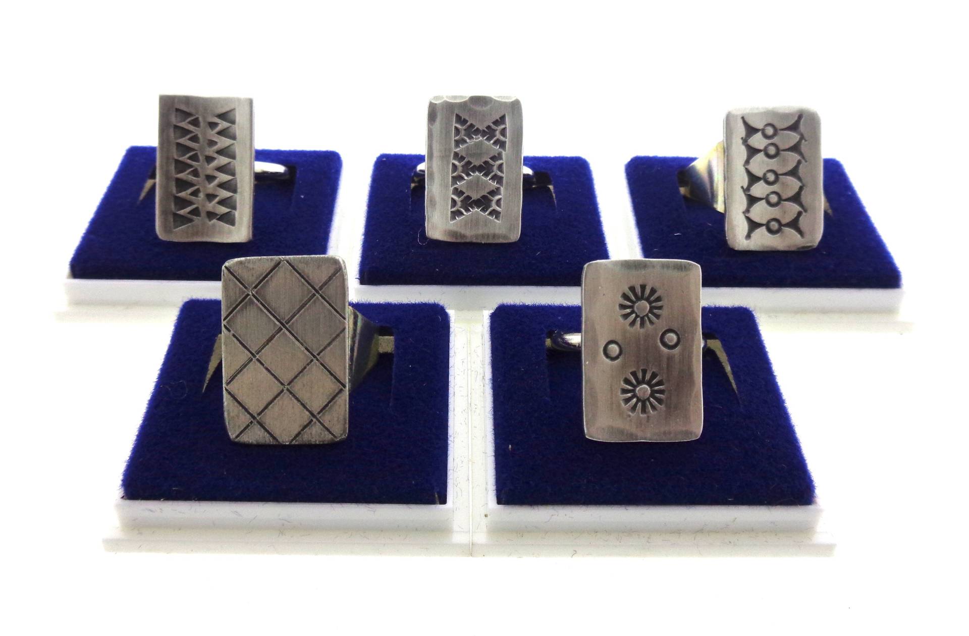 Jyde Kunst Handgefertigte Zinnringe 20 X 14 Mm, Dänemark 1960Er Jahre von VintageJewelryNL