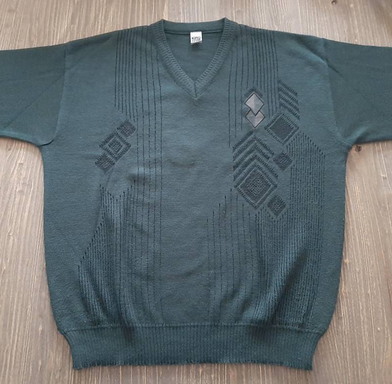 Vintage Pullover Grösse 52/54strickpullover Mit Crazy Pattern Und V Neck...sustainable Vintage Knitwear Clothing von VintageKleidungStore