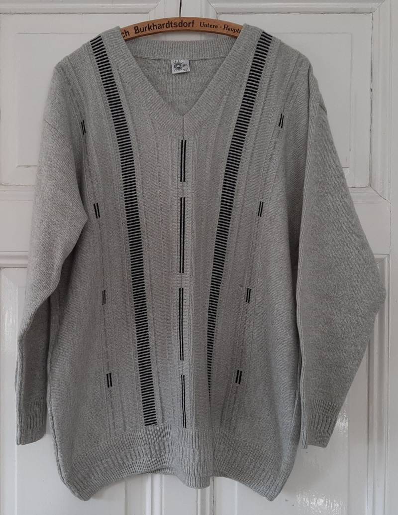Vintage Pulloverstrickpulloverlangarmpullover Mit V-Neckv Ausschnitt...80S /90S Knitwear Clothing von VintageKleidungStore