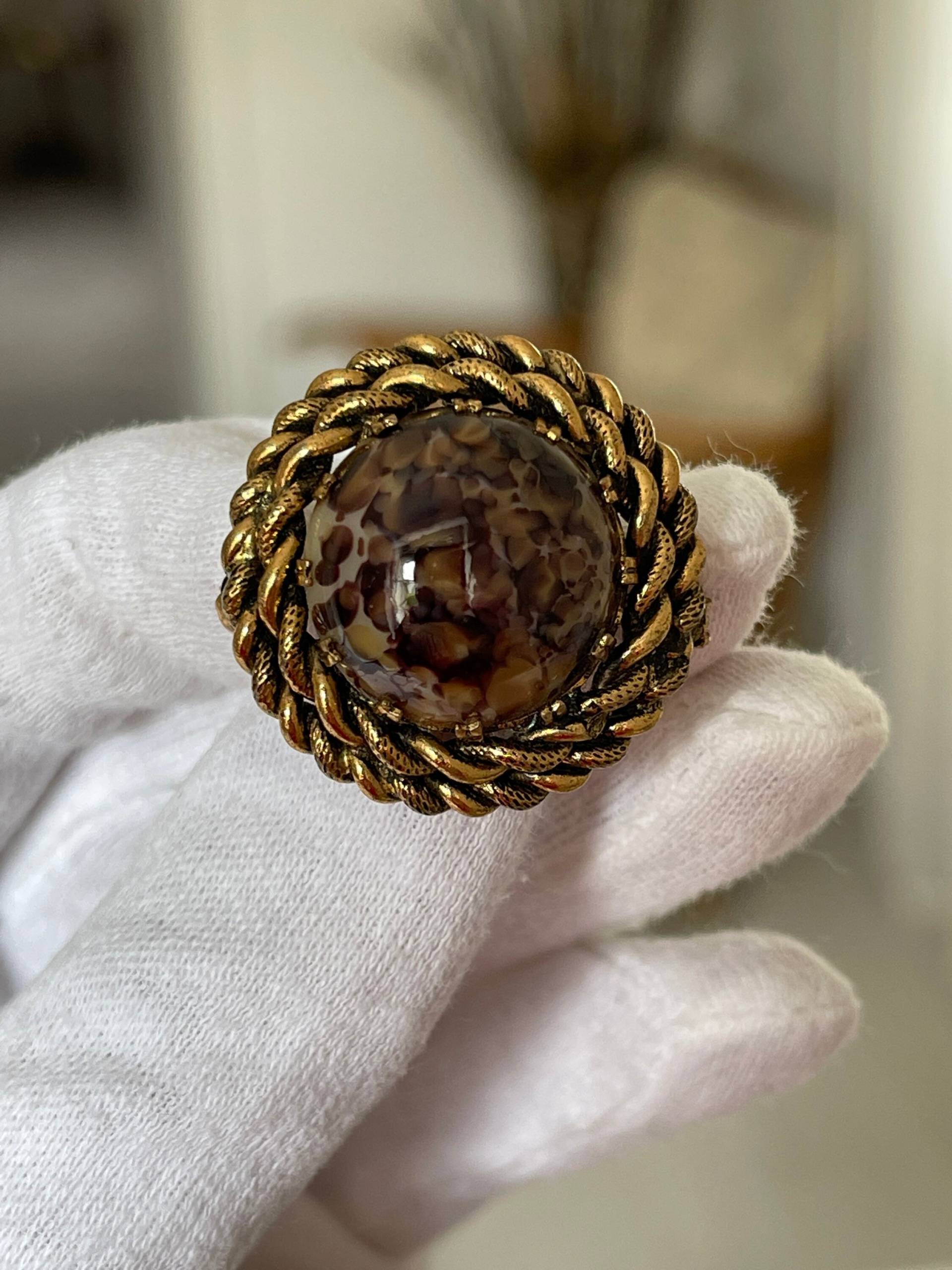 Vintage Brosche Rund Mit Stein 60Er Jahre von VintageLaRetro