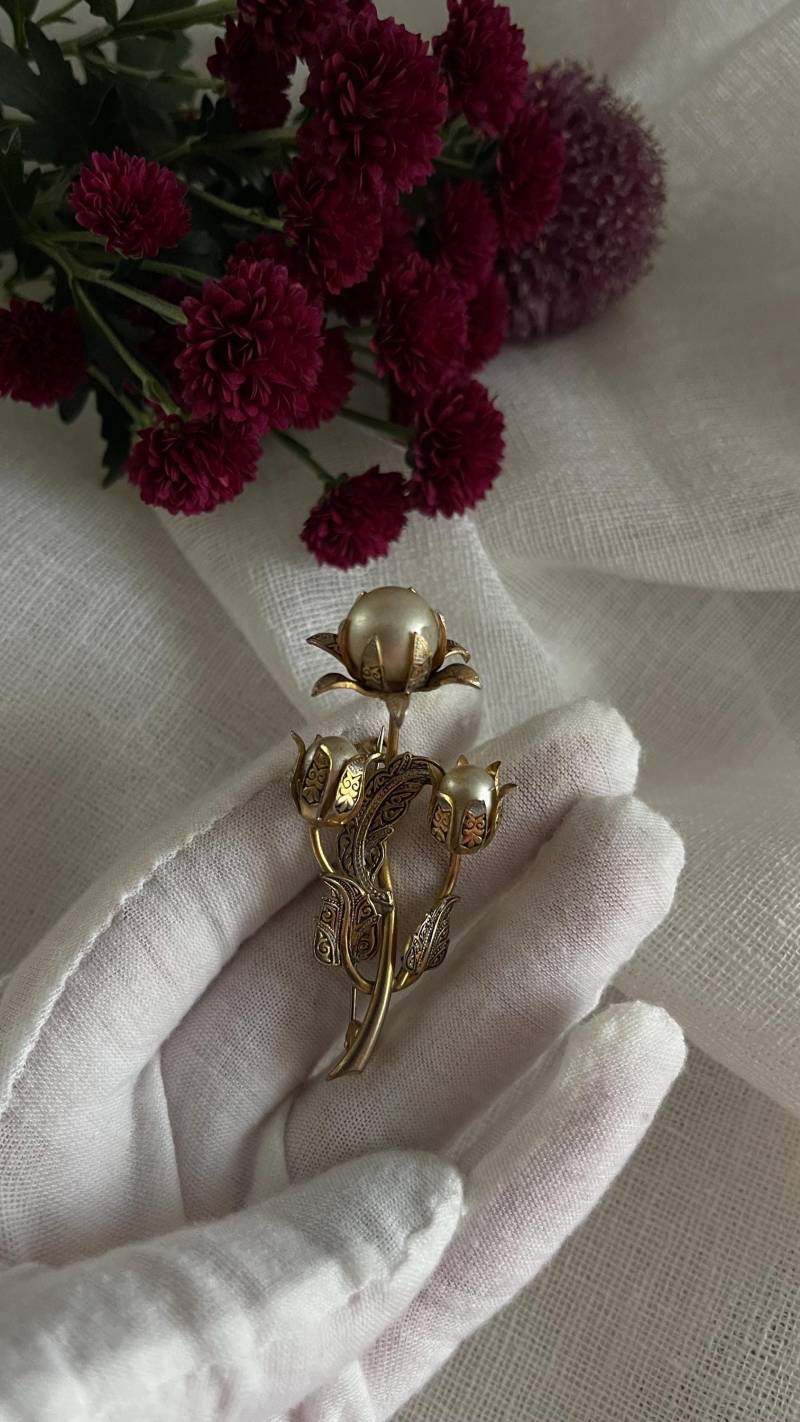 Vintage Damen Brosche, Zweig Blüte Brosche von VintageLaRetro