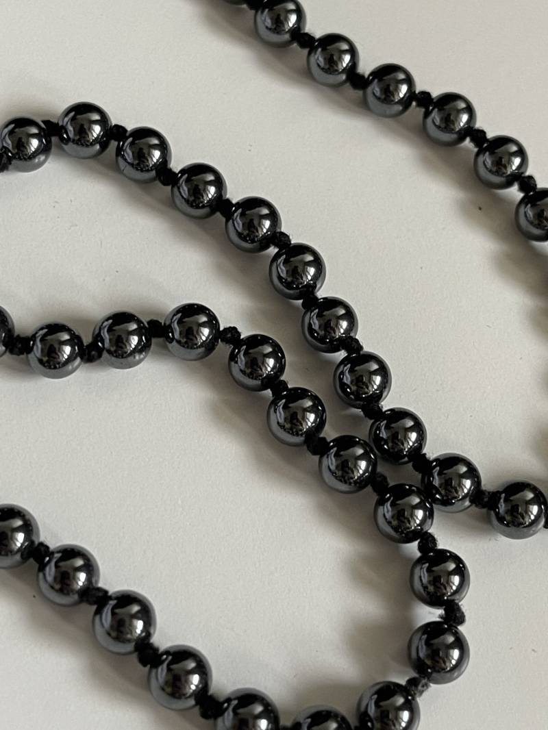 Vintage Halskette Hämatit Perlen Schmuck von VintageLaRetro