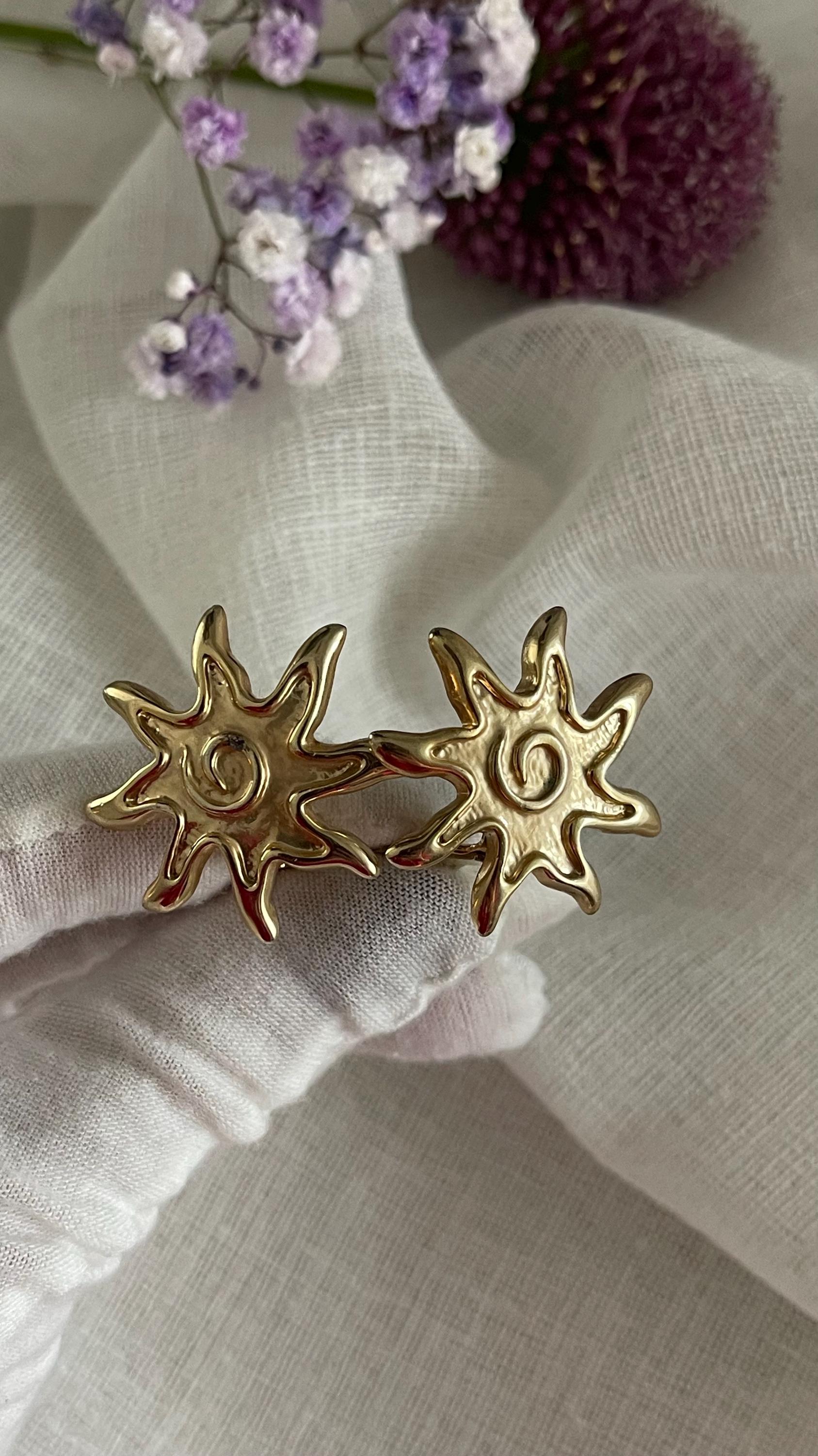 Vintage Ohrclips Modeschmuck von VintageLaRetro