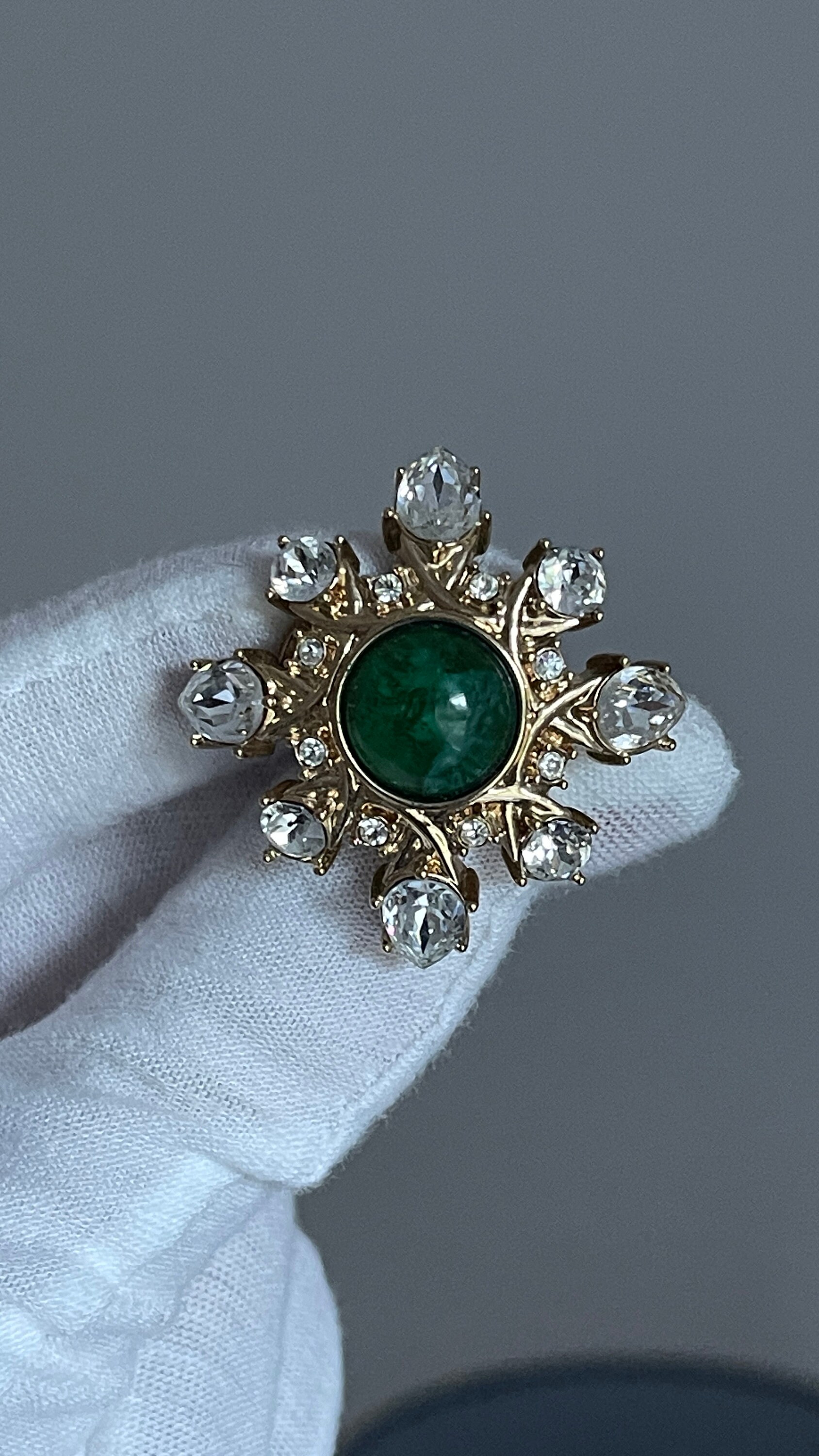 Vintage Schmuck Solo Einzelstücke von VintageLaRetro