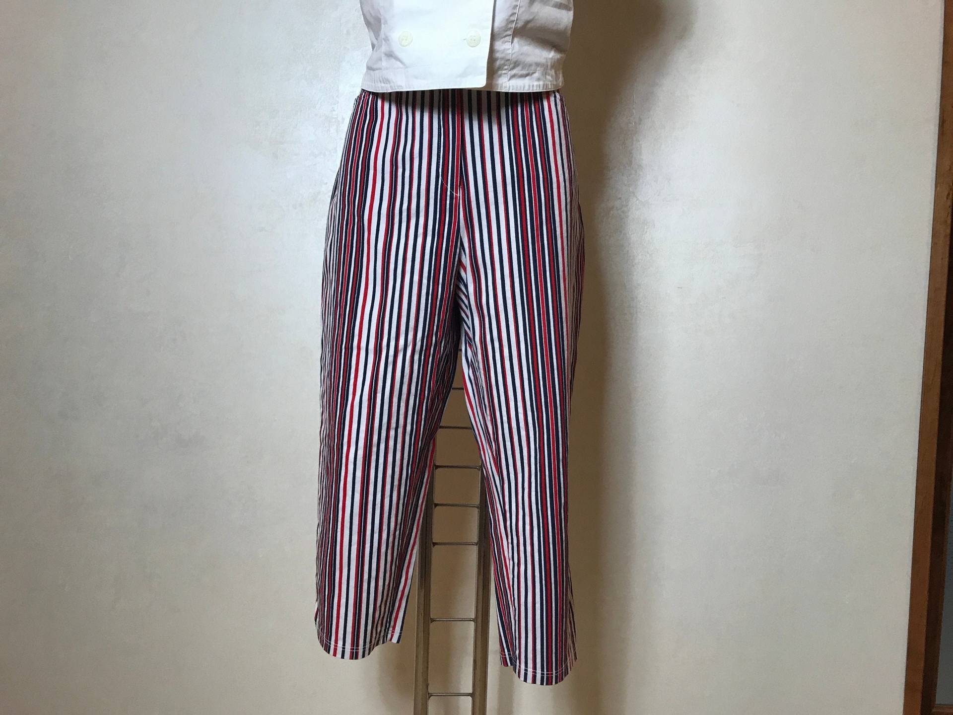 Gestreifte Vintage-Hose Aus Den 80Ern, Hohe Taille, Farben Weiß, Rot Und Blau, Konisch Zulaufende Damenhose Im Cropped-Design von VintageLabr