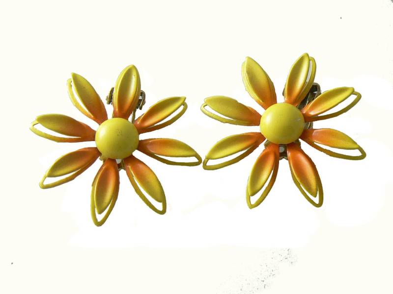 Tangerine Lemon Emaille Blumen Ohrringe Einzigartiger Vintage, Antik, Kostüm Und Nachlass Schmuck von VintageLaneJewelry