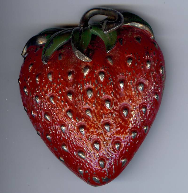 Erstaunliche Riesige Vintage Emaille Erdbeere Pelzclip Möglicherweise Reja von VintageLovedOne