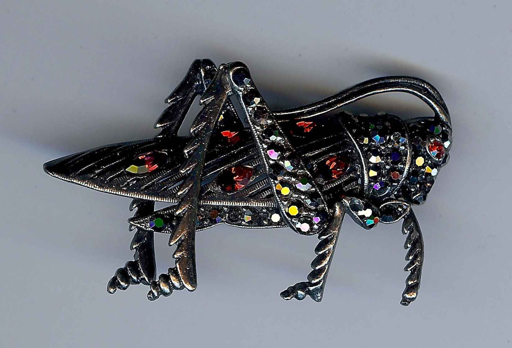 Hollycraft Vintage Marcasite Rot Strass Grasshopper Pin Brosche Hollycraft Vintage Marcasite Rot Strass Grasshopper Pin Brosche von VintageLovedOne