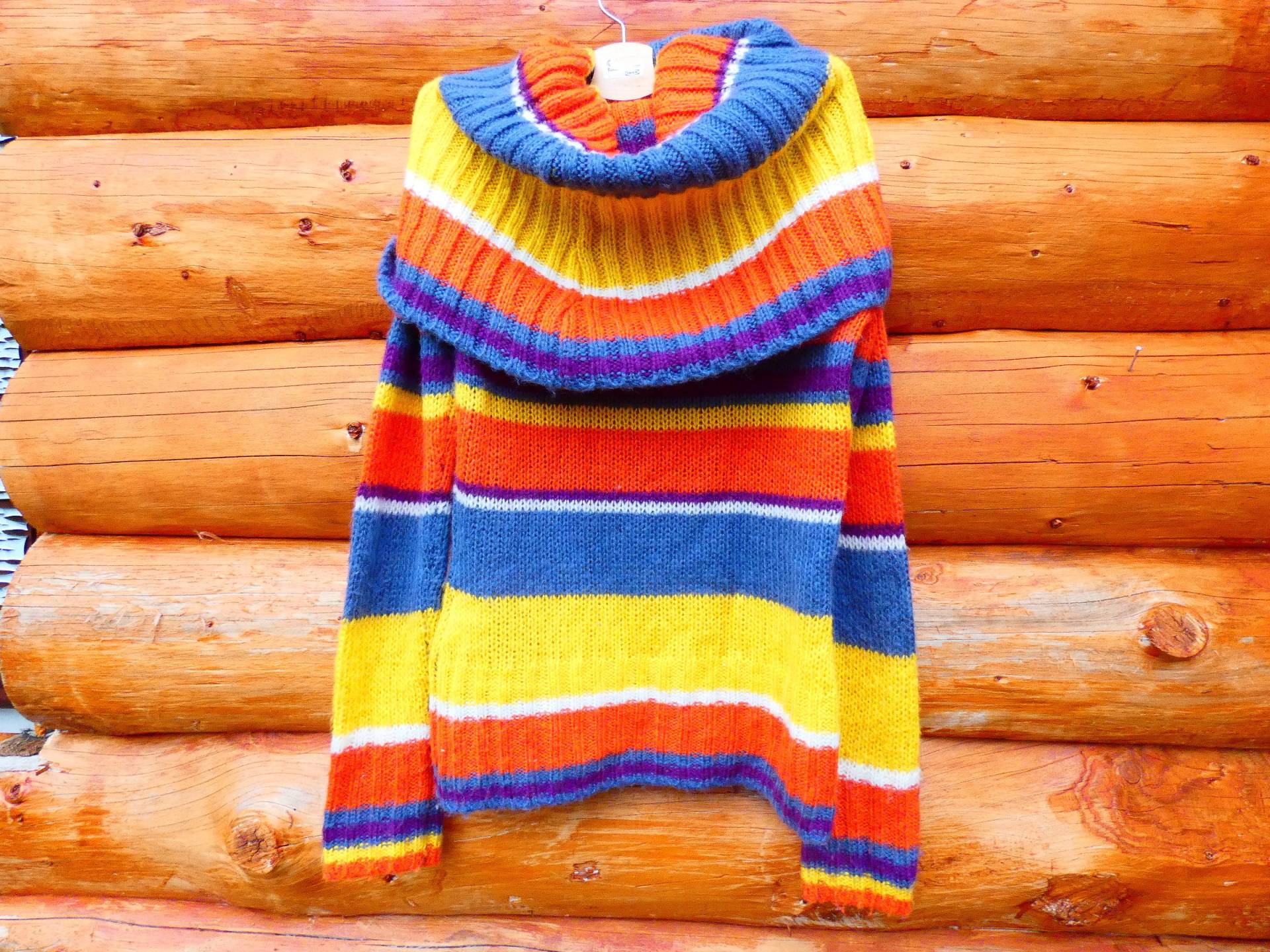 Größe M Pullover Weicher Strick Fröhlicher Sehr Hoher Kragen | Kapuze Warmer von VintageMamasFinds