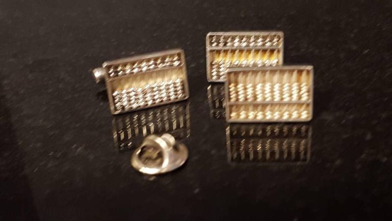 Einzigartige Vintage Manschettenknöpfe Und Krawattennadel Abakus Aus Sterlingsilber Von Men's Swag Kkkk Angeboten von VintageMenSwag