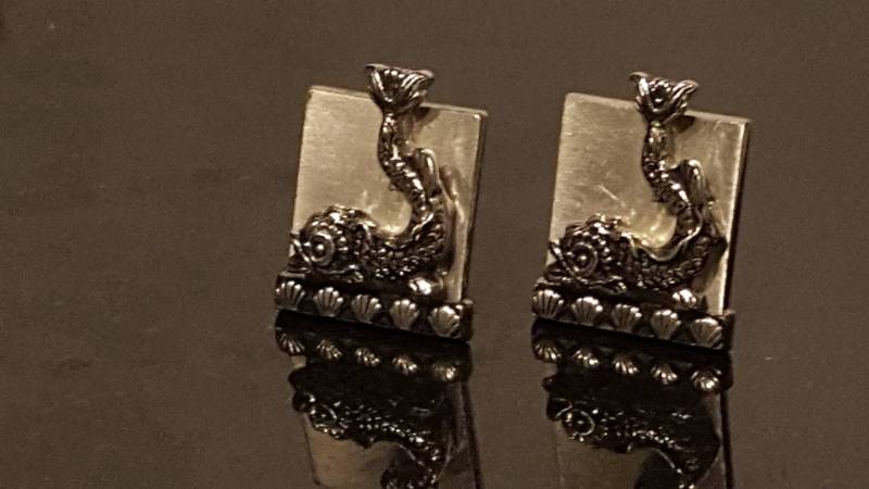 Schmücke Dein Handgelenk Mit Stil Swank Vintage Manschettenknöpfe Sterling Silber Delfin Angeboten Von Vintage Men's Swag Fz-1 von VintageMenSwag