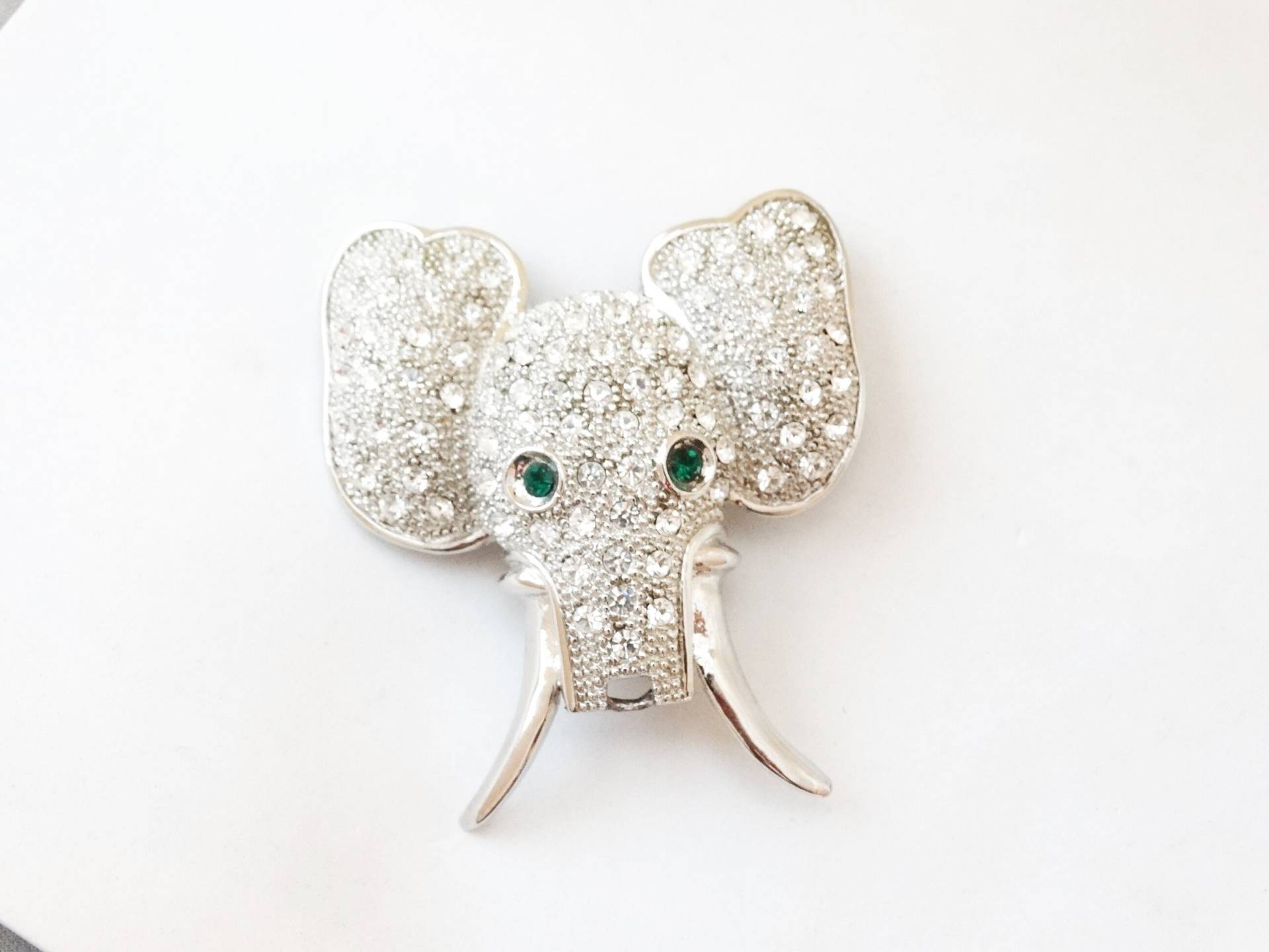 Vintage Strass Elefant Große Statement Brosche von VintageMinks