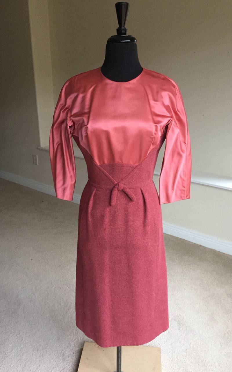 Vintage 2 Stück Wolle Satin Ausgestattet Kleid Passende Jacke Moderne Minimalistisch von VintageModSquad