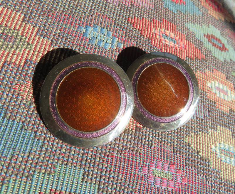 Laurel Burch Victoria Signiert Silber Lila Violett Braun Runde Clips Auf Ohrringe Laurel Burch Victoria Signiert Silber Lila Violett Braun Runde Clips Auf Ohrringe von VintageOak