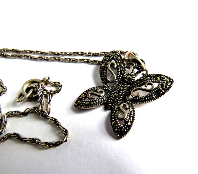 Sterling Silber Markasit Schmetterling Anhänger Halskette Art Deco Stil von VintageOak