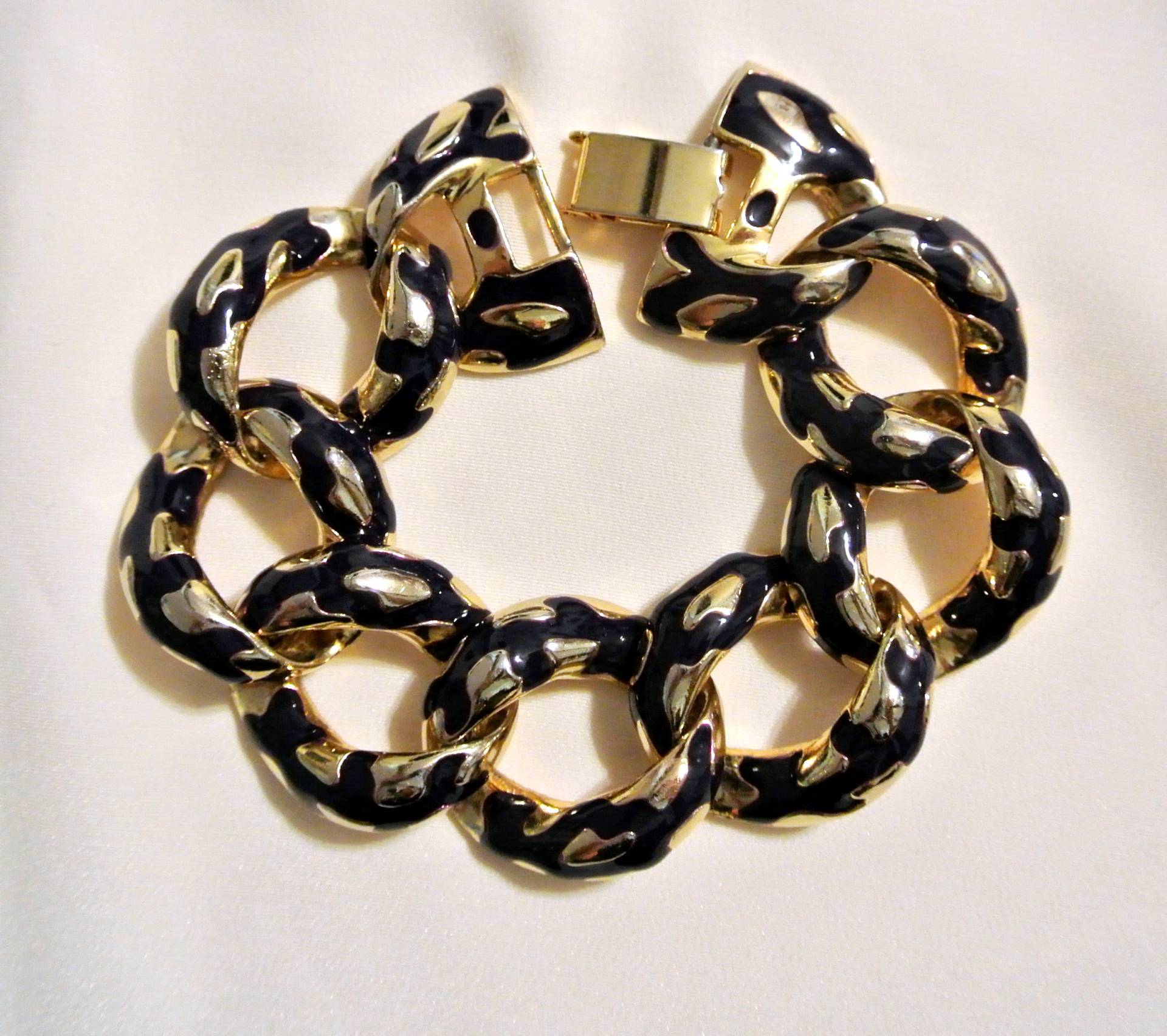 Vintage Blau Emaille Und Gold Ton Armband Vintage Blau Emaille Und Gold Ton Armband von VintageObjectsShoppe
