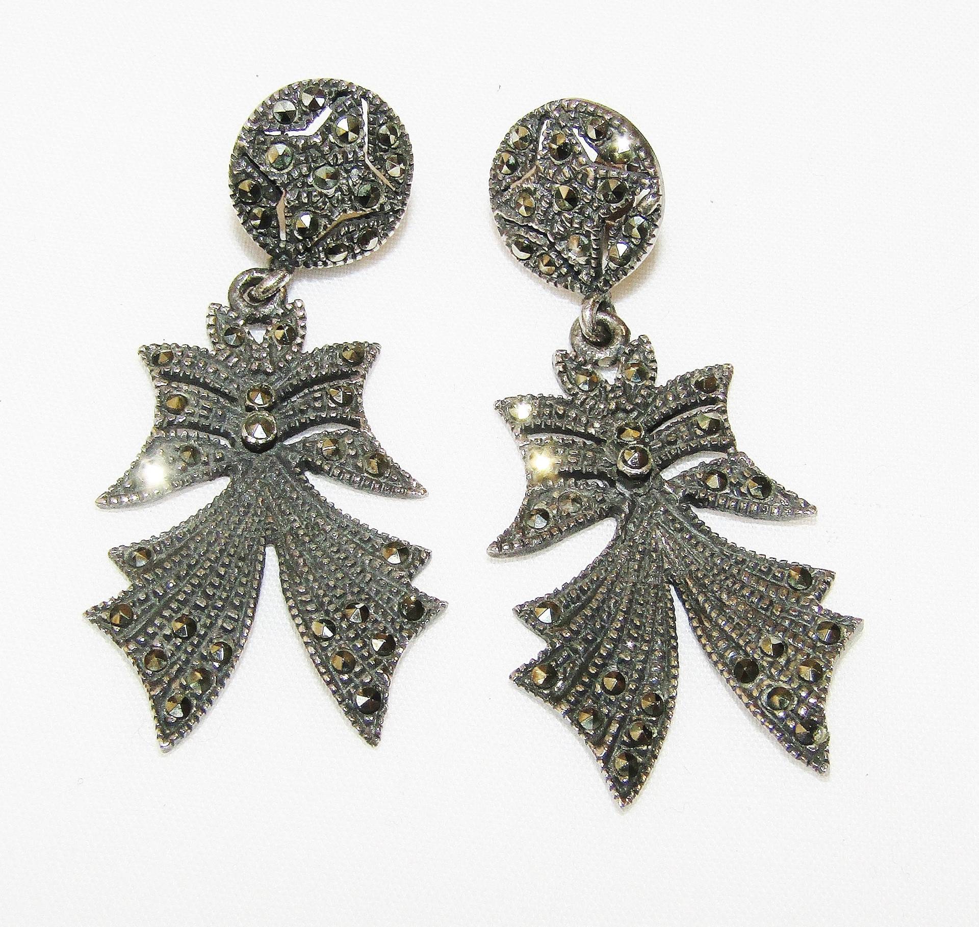 Vintage Sterling Silber Markasiten Schleife Pierced Ohrringe Vintage Sterling Silber Markasiten Schleife Pierced Ohrringe von VintageObjectsShoppe