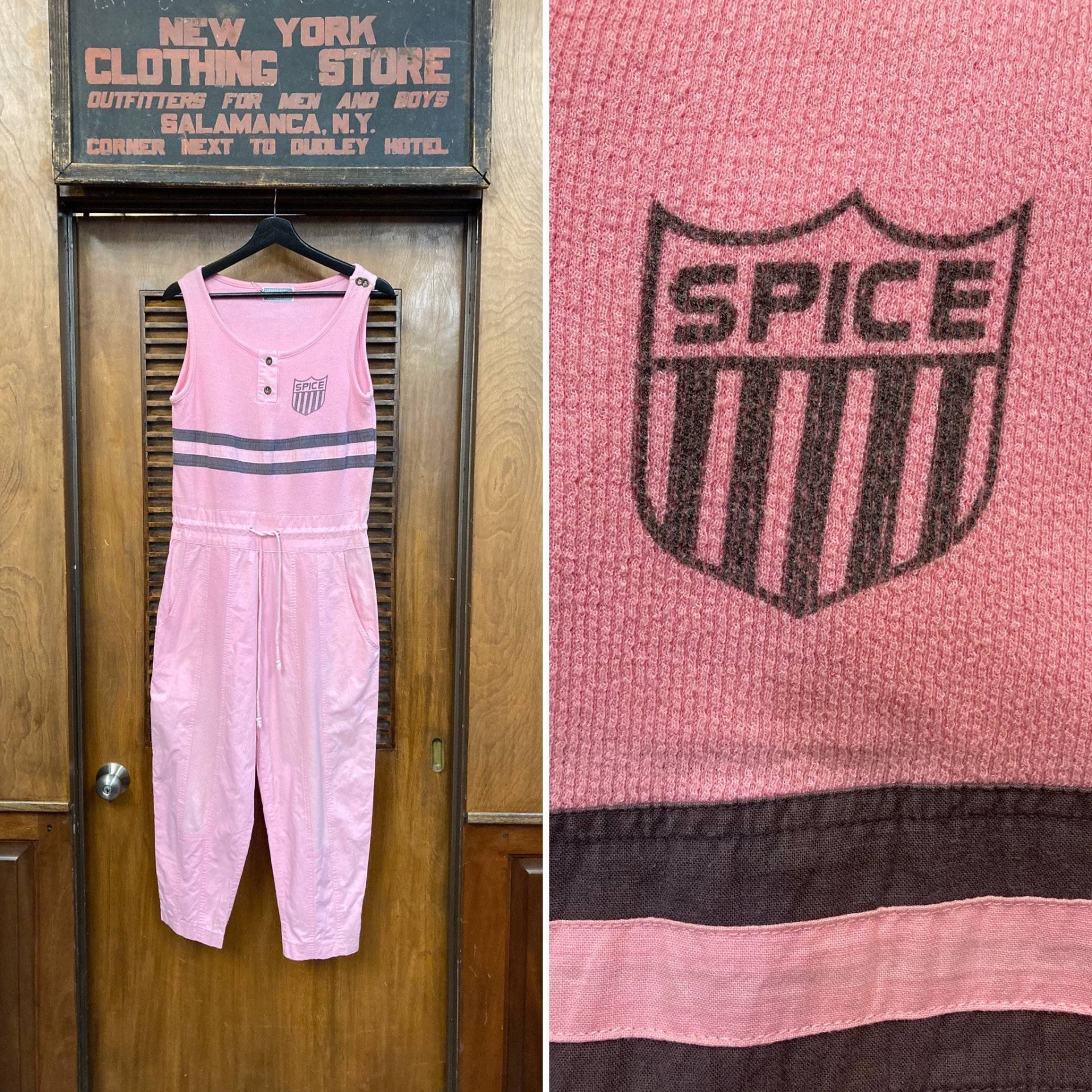 Jahrgang 1980 New Wave Pink "Spice Of Life" Stricken Overall, Vintage Stil, Rosa Wave, Jumpsuit von VintageOnHollywood