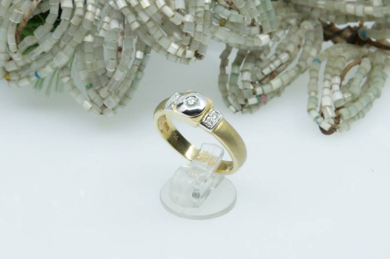 Goldring 18K 750/- Gelbgold Mit 5 Brillanten 0.08 Ct. Gewicht Ca. 5.4 Gramm - Weihnachten Geschenk Massiver Bandring von VintageOrganaut