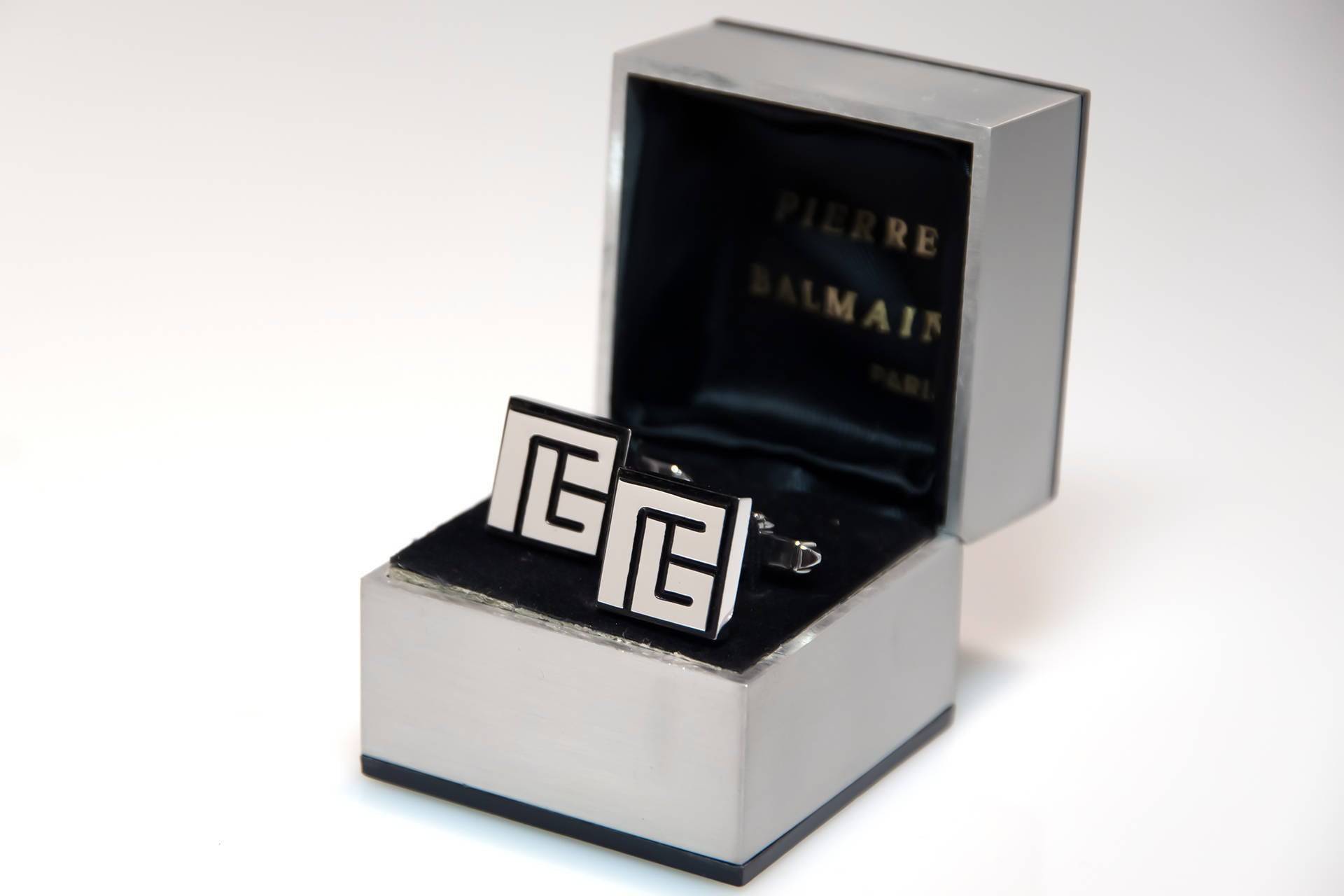 Manschettenknöpfe Pierre Balmain Paris, Signiert Vintage Cufflinks French Designer Dapper Dandy Style 70S Couturier Modernist Manschettenknöpfe Pierre Balmain Paris, Signiert Vintage Cufflinks French Designer Dapper Dandy Style 70S Couturier Modernist von VintageOrganaut