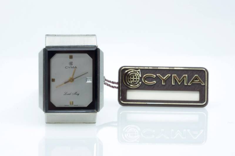 Very Rare Cyma "Lord May" 1982S Vintage Wrist Watch Extra-Thin Quartz Movement & Original Box, Swiss Men Facetted Steel von VintageOrganaut