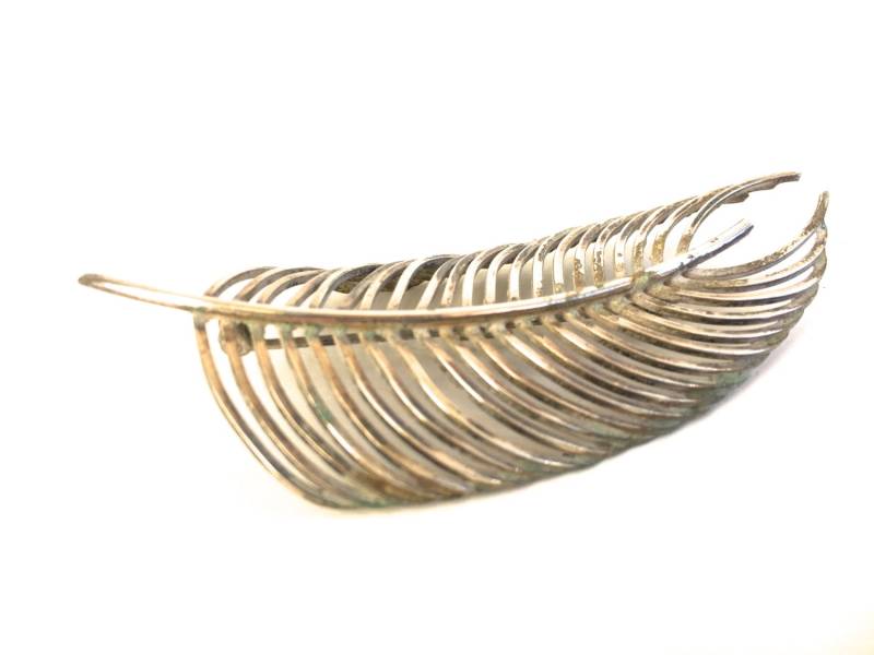 Vintage Sterling Feder Brosche ~ Mid Century Modernist Anstecknadel Statement Piece Gestempeltes Silber von VintageParamour