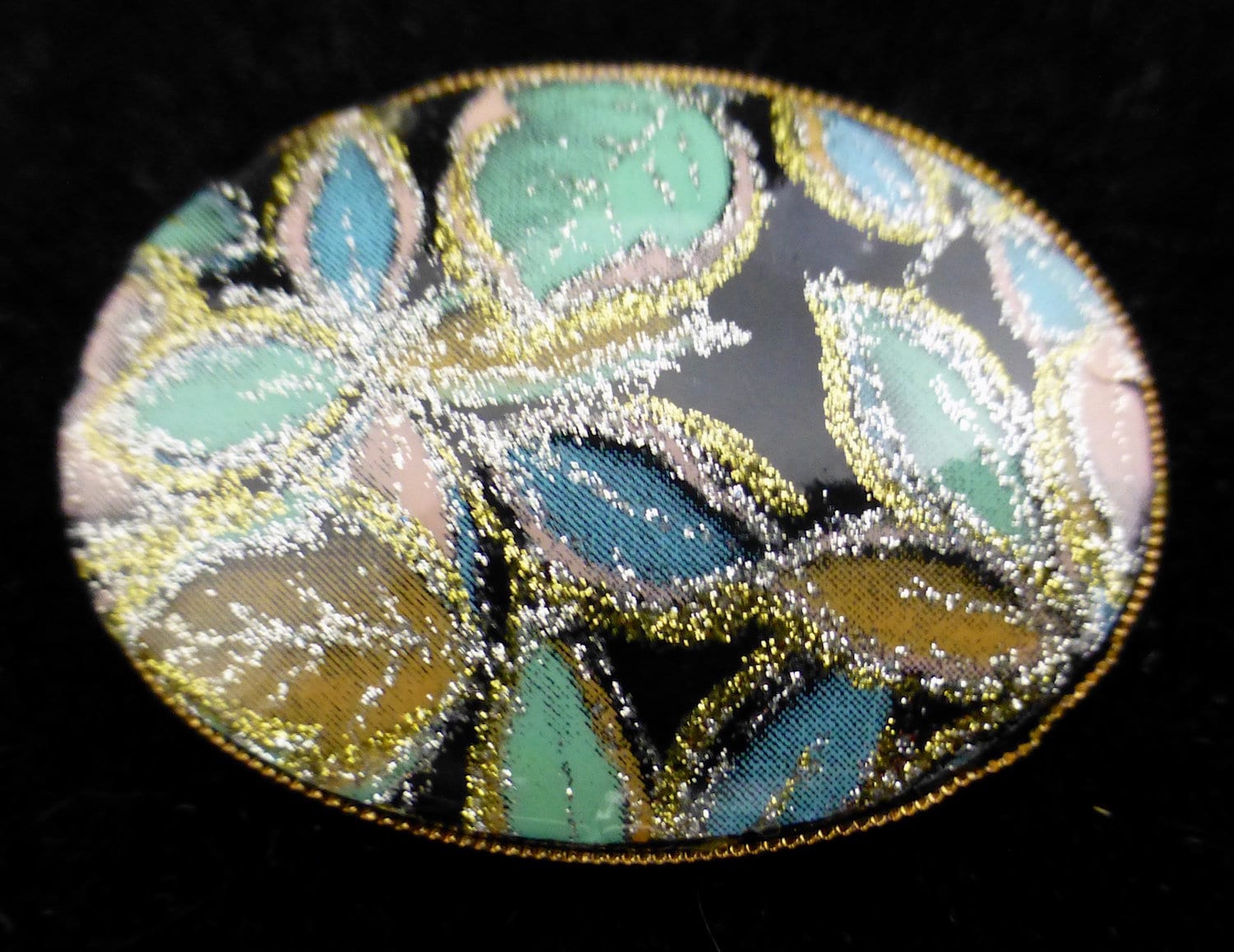 Vintage Brosche Mit Glitzernden Schwarzen, Pastellblauen Und Grünen Blättern - Ovale Blumenbrosche C 1960Er Jahre Schmuckzubehör Für Damen von VintagePeatCottage
