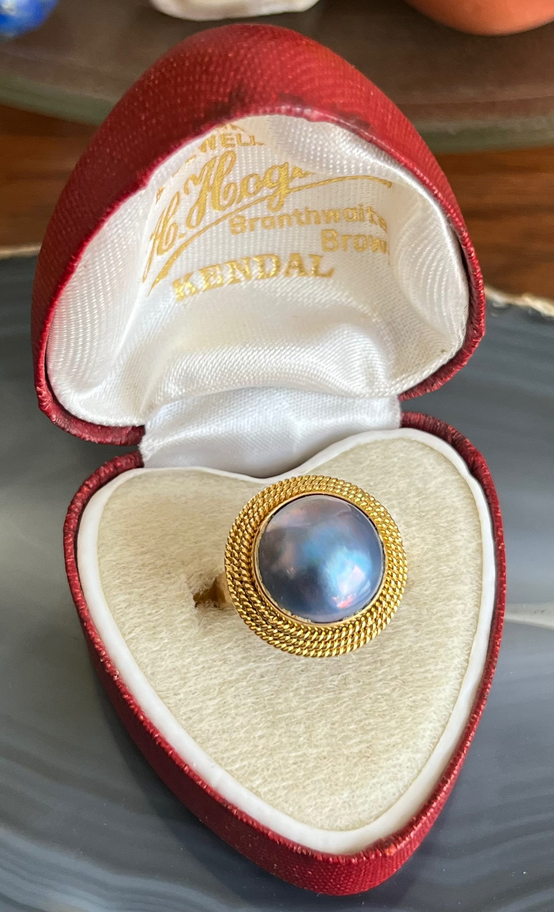 Vintage 18K Gold Blau Lila Mabe Perle Damen Cocktail Dinner Ring von VintagePrairieGems