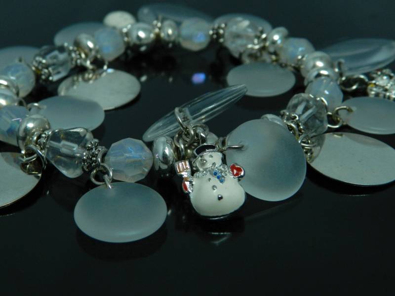 Bettelarmband Mit Schneemänner, Klar Und Matt Scheiben Perlen Silber Spacer von VintagePresentations