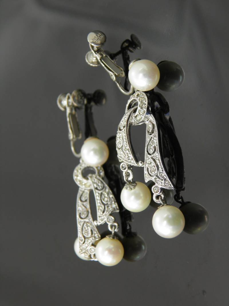 Vintage Ohne Vorzeichen Carnegie Pearl Und Diamante Drop Ohrringe Mit Patent 3.176.475 von VintagePresentations