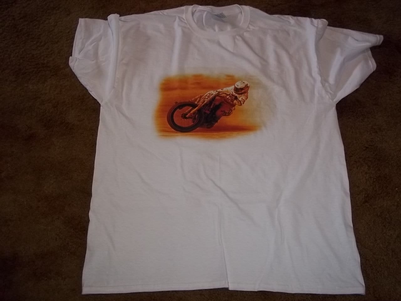 Nickey Hayden Flach Strecke Motorrad Renn-T-Shirt Nickey Hayden Flach Strecke Motorrad Renn-T-Shirt von VintageRacingPosters