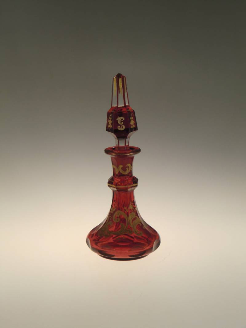 Boho Czech Amazing Biedermeier Victorian Era Rubin Glas Parfum Flacon Bemalte Emaille von VintageRetroEu