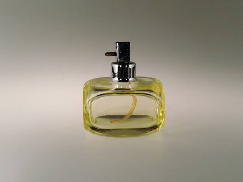 Boho Czech Art Deco Citrin Handgeschnittenes Glas Parfüm Flacon - Zerstäuber Verloren von VintageRetroEu