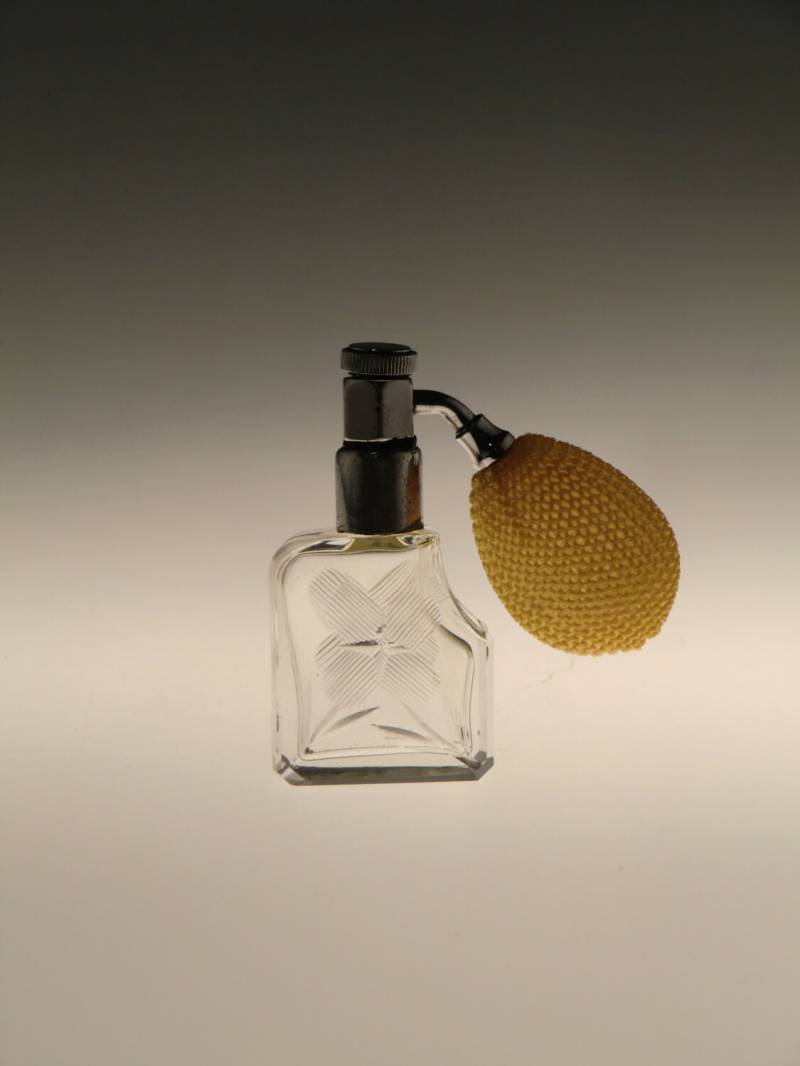 Boho Czech Art Deco Crystal Clear Cut Glas Parfüm Flacon von VintageRetroEu