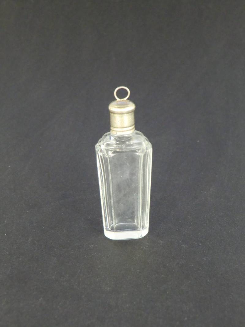 Boho Czech Art Deco Glasschliff Parfümflasche von VintageRetroEu