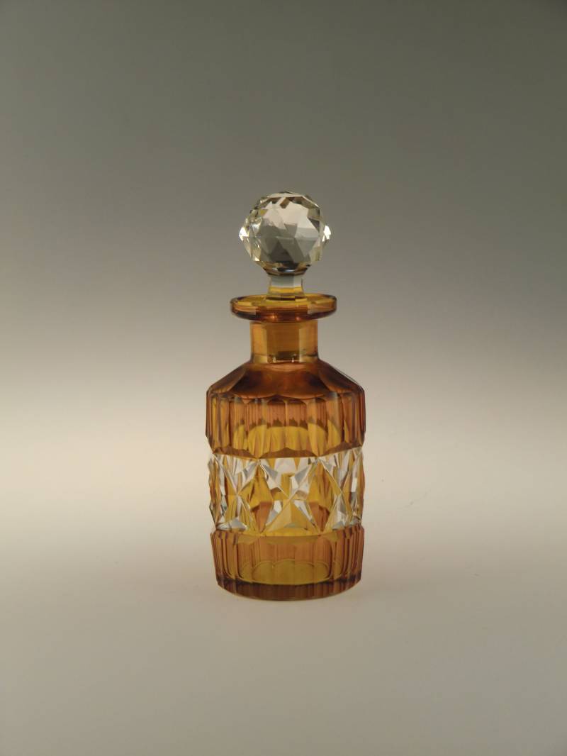 Boho Czech Art Deco Kubist Glasschliff Parfüm Flacon von VintageRetroEu