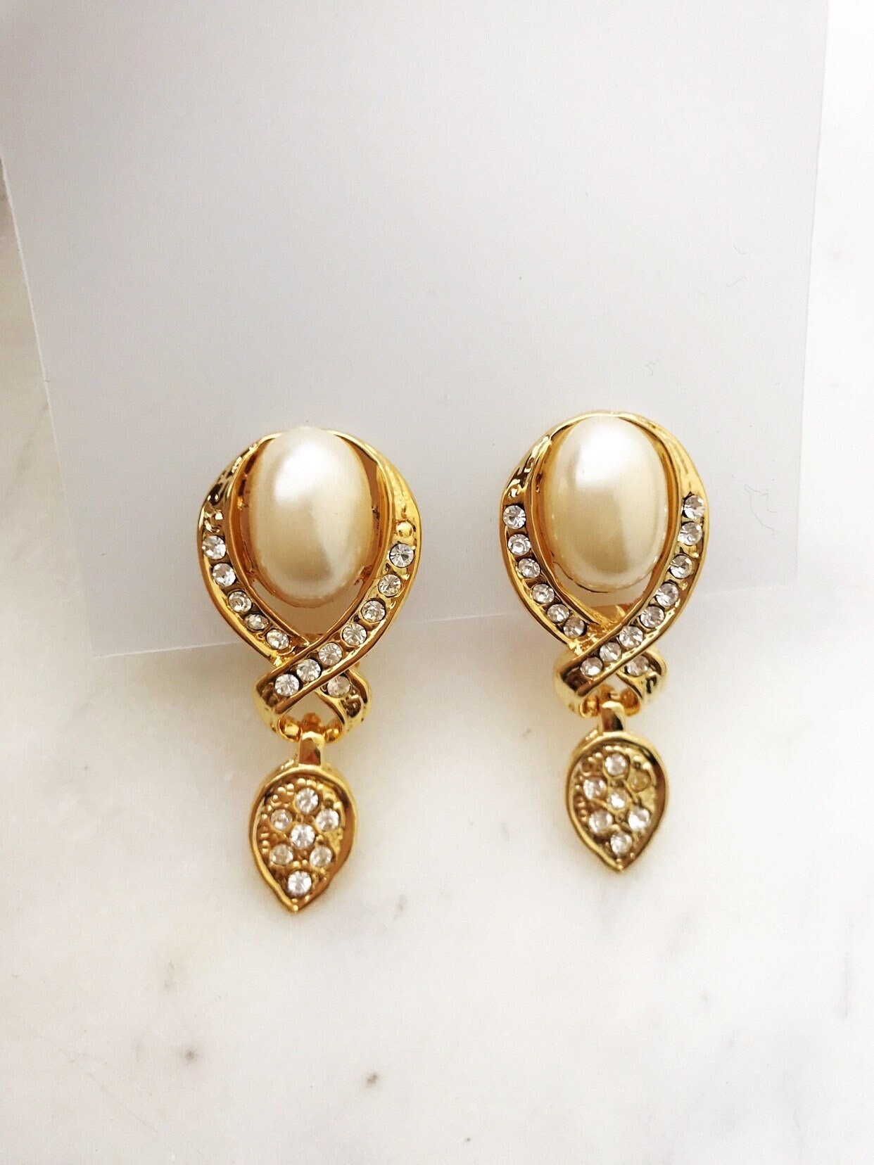 Vintage Perlen & Kristall Ohrringe Vintage Perlen & Kristall Ohrringe von VintageRetroHandmade