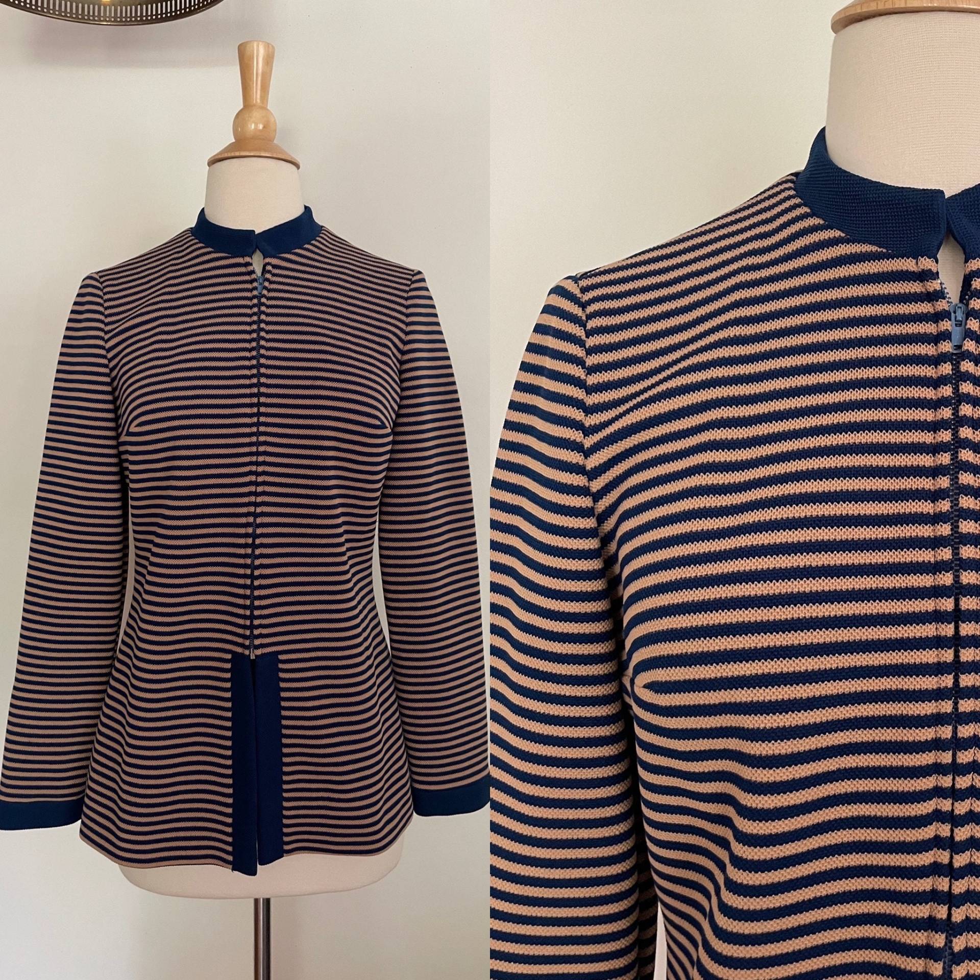 Vintage 1970 Eagleville Von The Villager Retro Beige Navy Striped Zip Up Strukturierte Langarm Jacke Blazer Small von VintageRiteCo