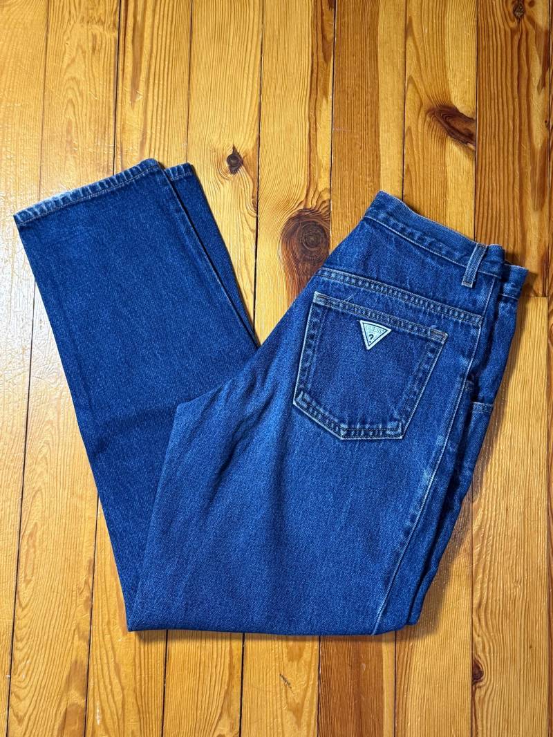 Vtg 90's Dark Wash Jeans Mit Geradem Bein/Größe W29 L30 Von Guess von VintageRiverCity
