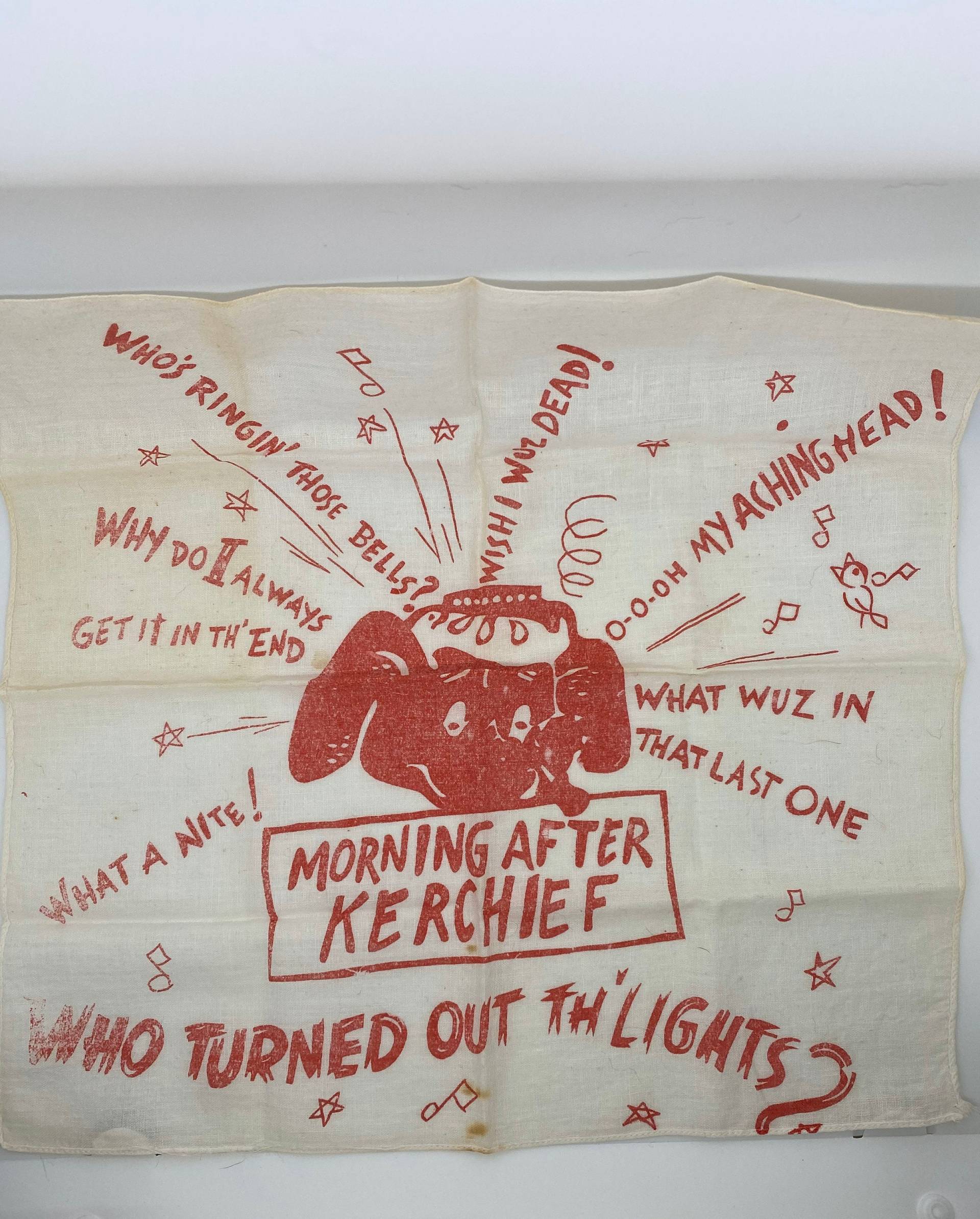 Vtg50's Halstuch Morning After Mit Rotem Elefant - Bandana von VintageRiverCity