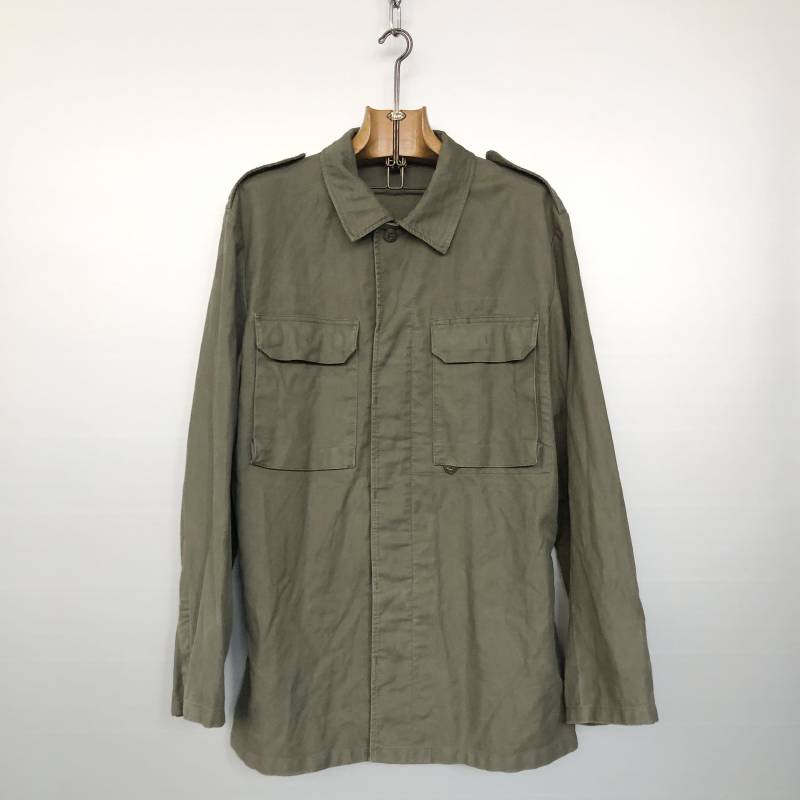 Vintage Khaki Militärjacke von VintageRoyalWCheese